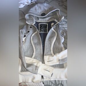 lululemon limited edition scuba full zip